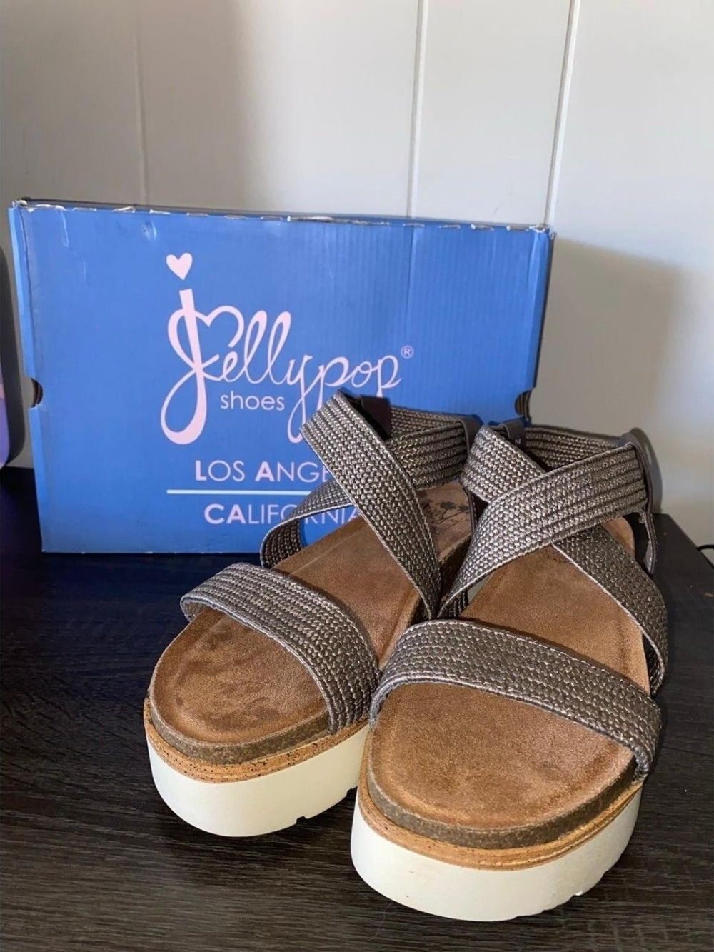 Jellypop Women's Elastic Strap Platform Sandals NEW WITH BOX